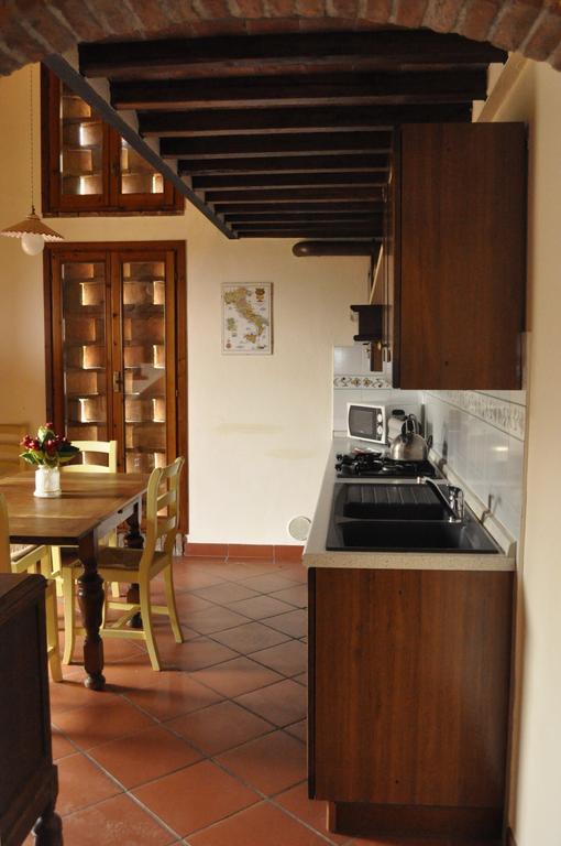 Podere Le Monache Montaione Rum bild