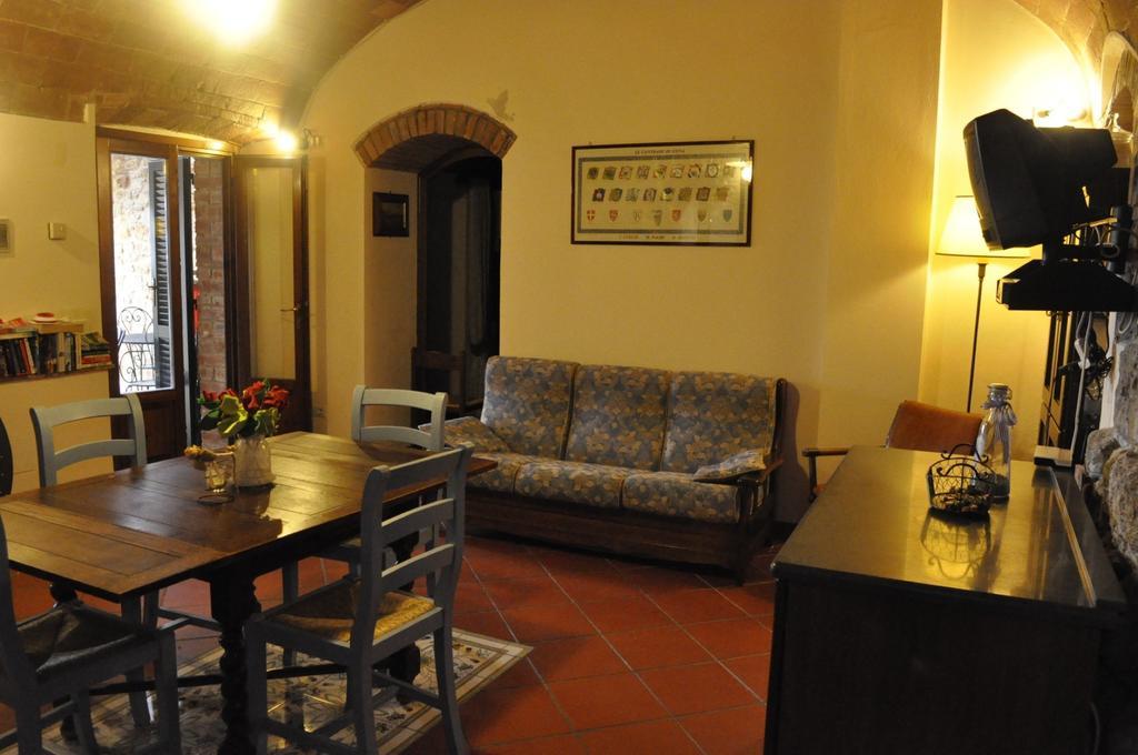 Podere Le Monache Montaione Rum bild